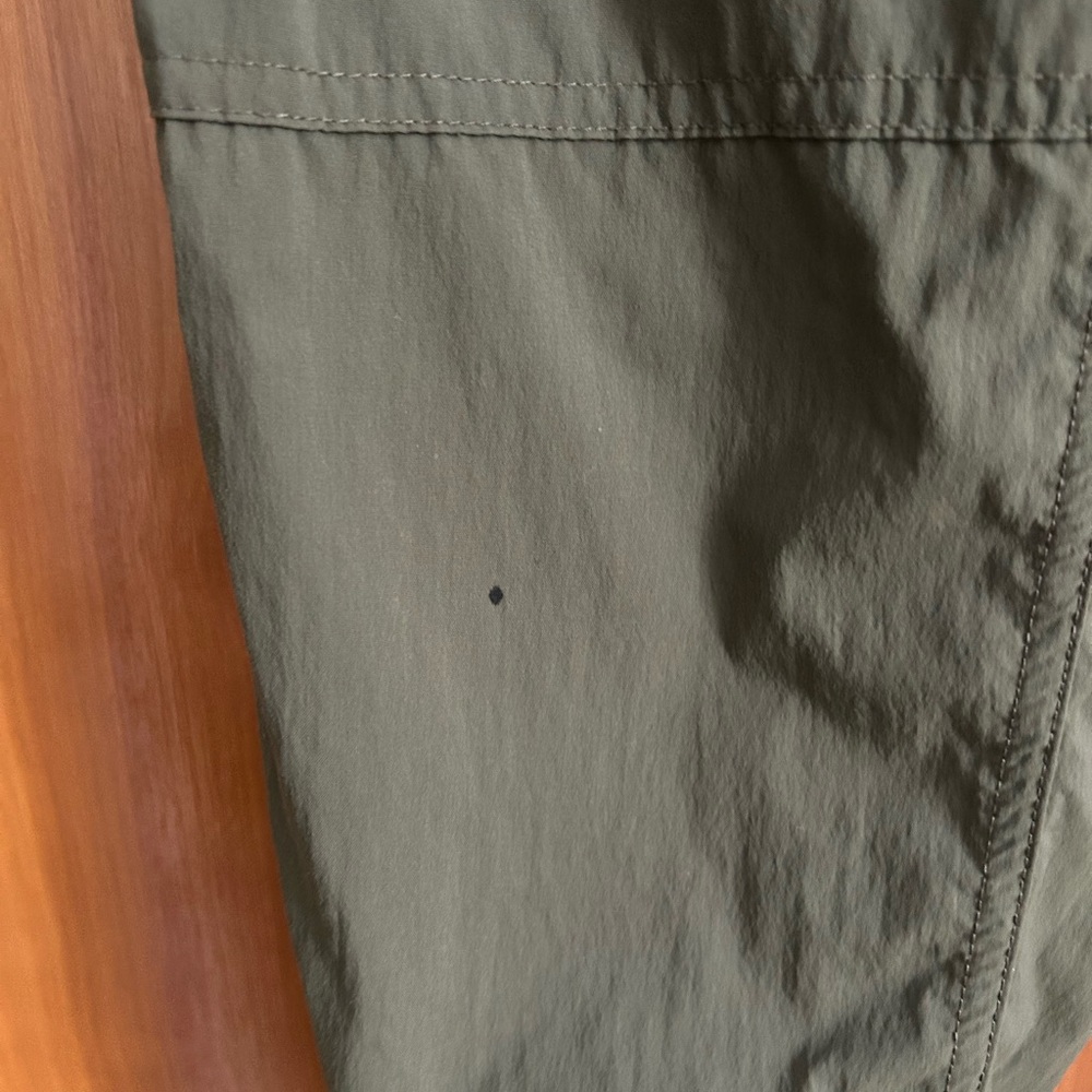 REI Women’s Hiking Pants in green - Picture 7 of 7